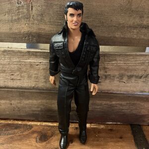 Elvis Presley The Sun Never Sets On A Legend 68 Comeback Special Doll 1993